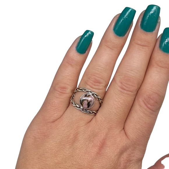 Artisan Silver and Pink Stone Ring - Picture 2 of 8